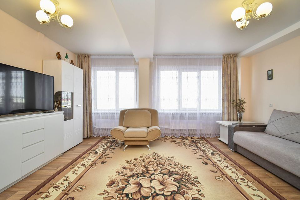 Продаётся 3-комнатная квартира, 77.2 м²