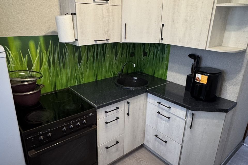 Продаётся 3-комнатная квартира, 47.6 м²