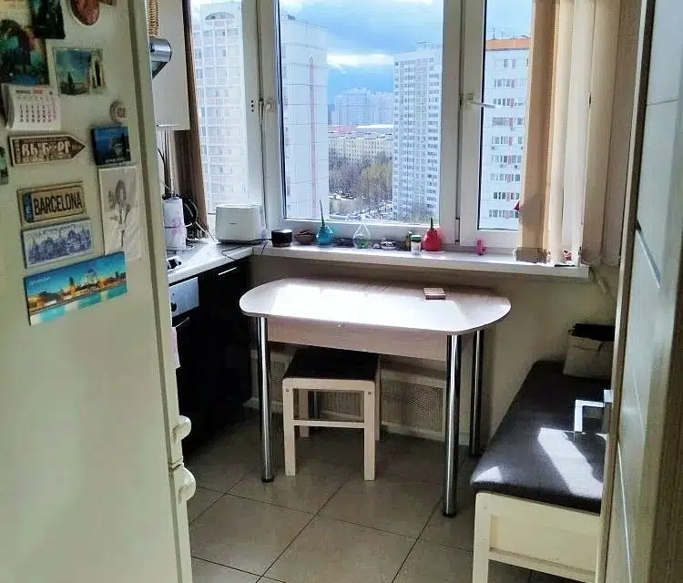 Продаётся 3-комнатная квартира, 54.2 м²