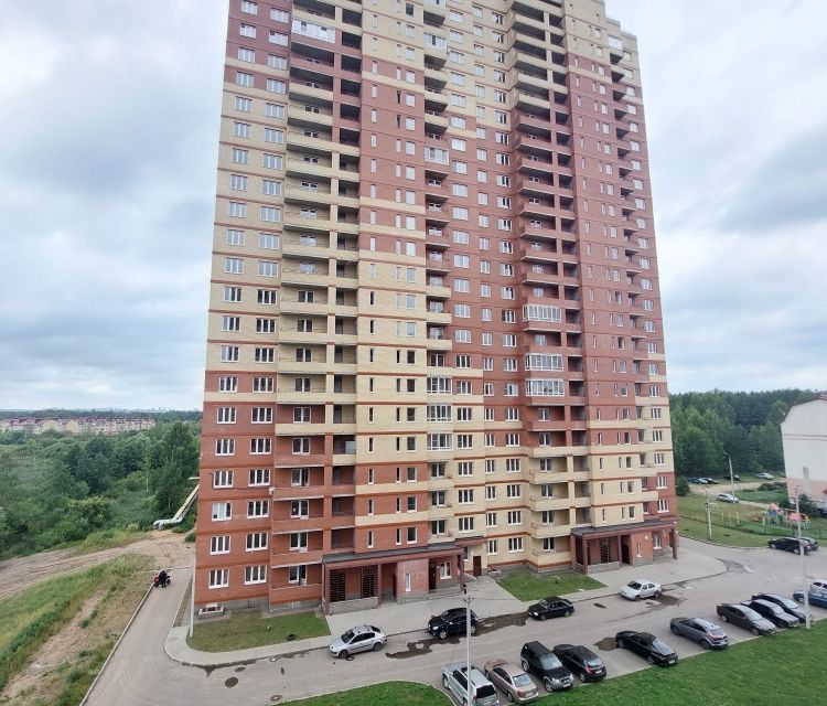 Продаётся 2-комнатная квартира, 71.15 м²