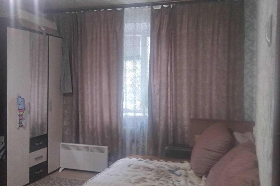 Продаётся 1-комнатная квартира, 32 м²