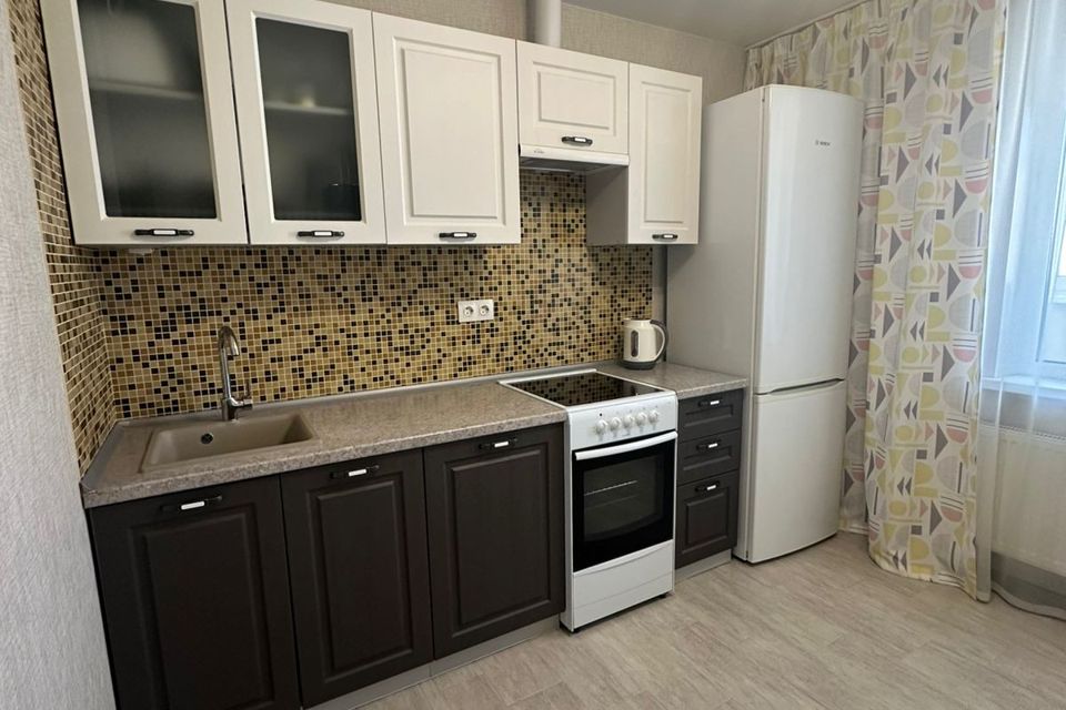 Продаётся 1-комнатная квартира, 38.3 м²