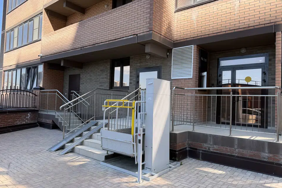 Продаётся 1-комнатная квартира, 40.6 м²