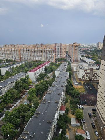 Продаётся 1-комнатная квартира, 43 м²