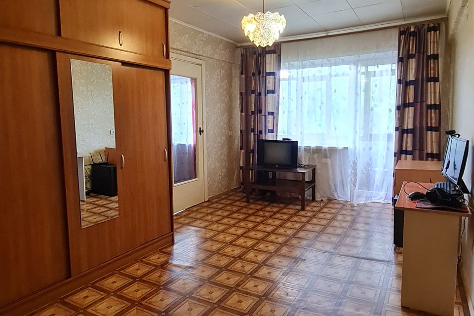 Продаётся 3-комнатная квартира, 53.8 м²