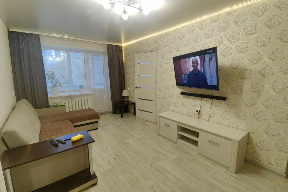 Продаётся 3-комнатная квартира, 56.4 м²
