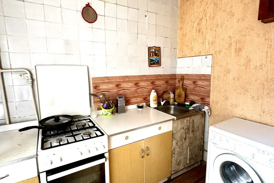 Продаётся 3-комнатная квартира, 72 м²