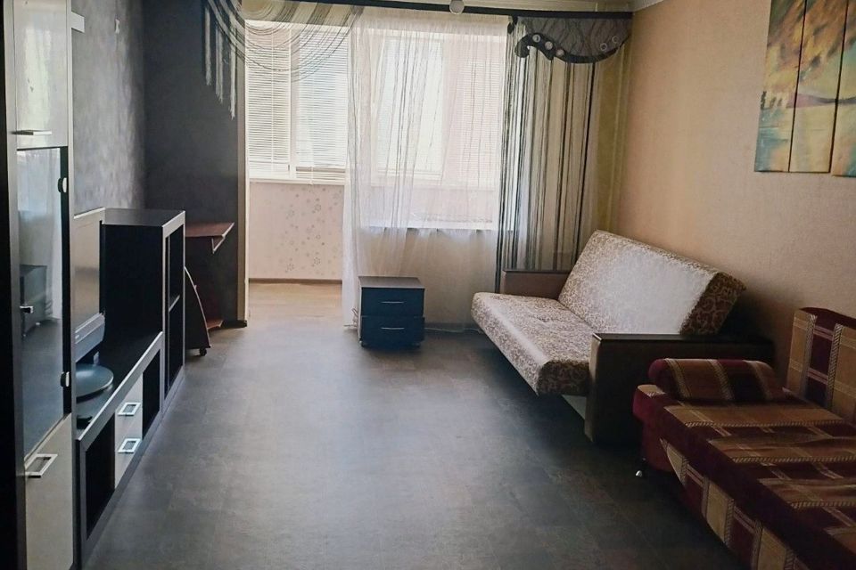 Сдаётся 3-комнатная квартира, 82 м²