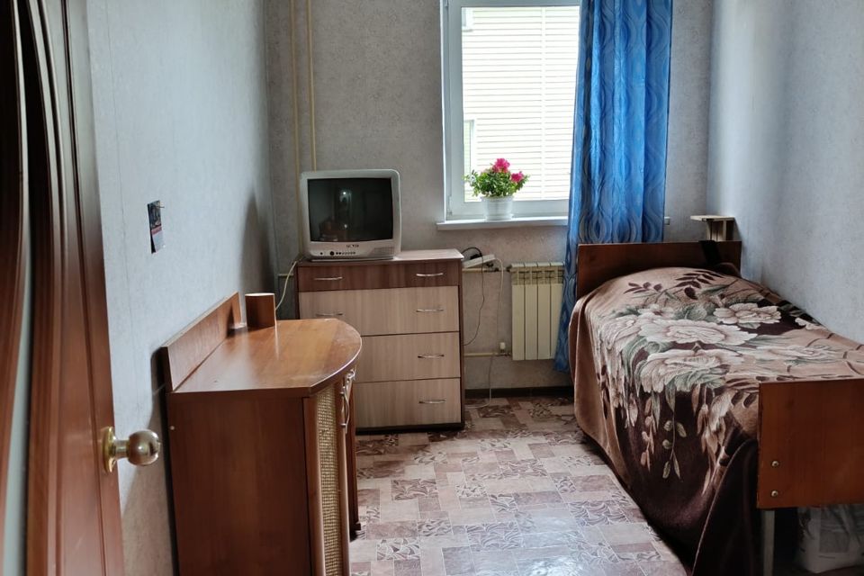 Продаётся 3-комнатная квартира, 50.5 м²