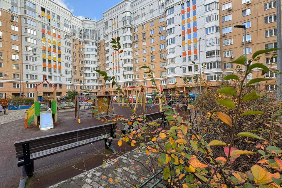 Продаётся 2-комнатная квартира, 66 м²