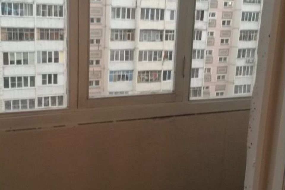 Продаётся 1-комнатная квартира, 42 м²