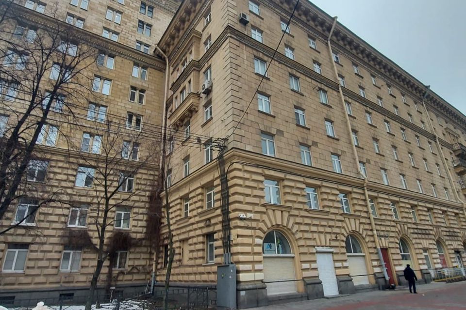 Продаётся 3-комнатная квартира, 71.8 м²