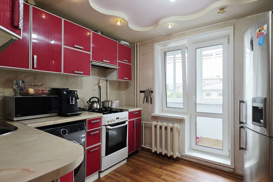 Продаётся 3-комнатная квартира, 60.3 м²