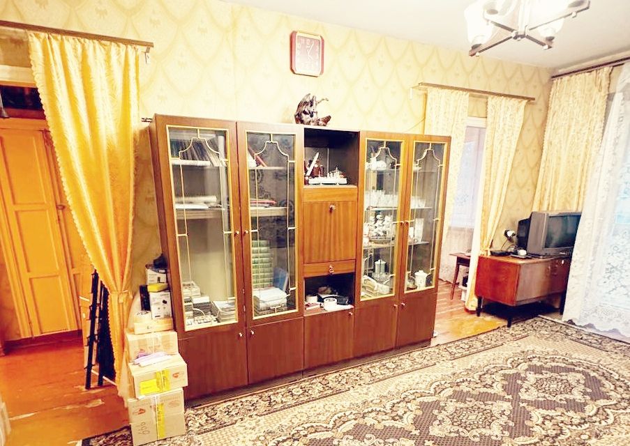 Продаётся 3-комнатная квартира, 54.9 м²