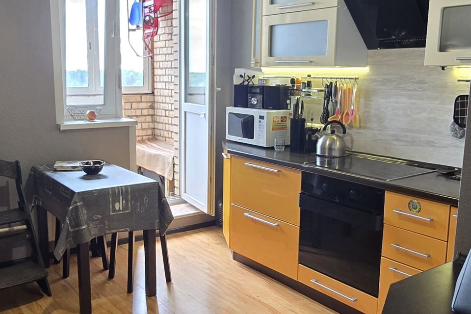 Продаётся 1-комнатная квартира, 41 м²