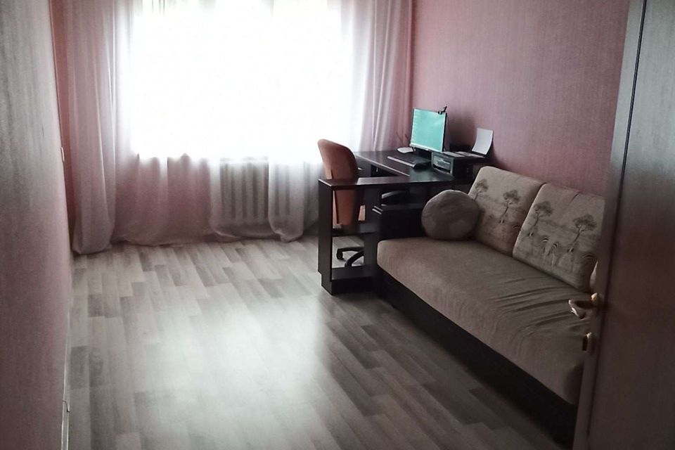 Продаётся 3-комнатная квартира, 63.4 м²