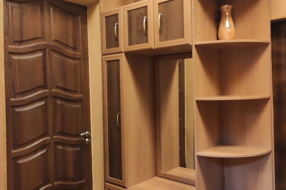 Продаётся 4-комнатная квартира, 99 м²