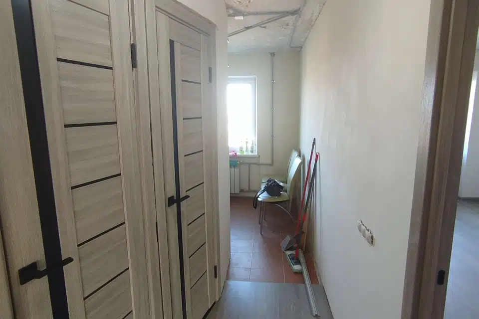 Продаётся 3-комнатная квартира, 63.5 м²