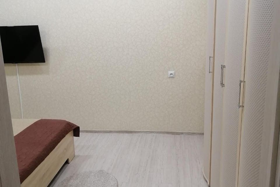 Продаётся 1-комнатная квартира, 32 м²