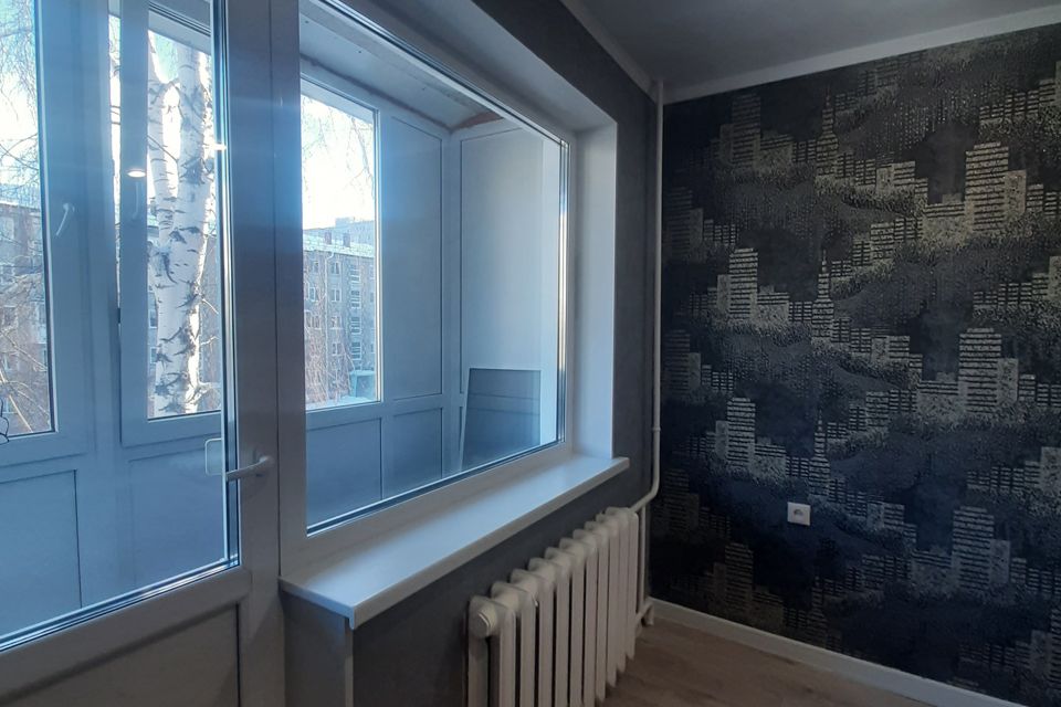Продаётся 3-комнатная квартира, 58.3 м²