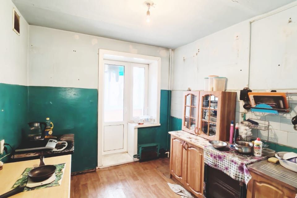 Продаётся комната в 1-комн. квартире, 27 м²