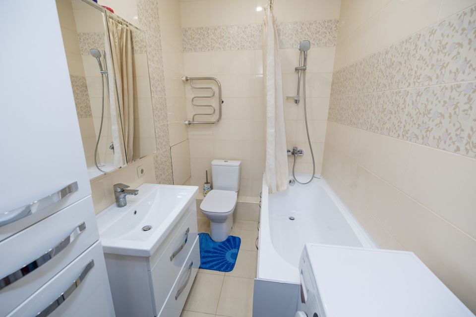 Продаётся 2-комнатная квартира, 56 м²