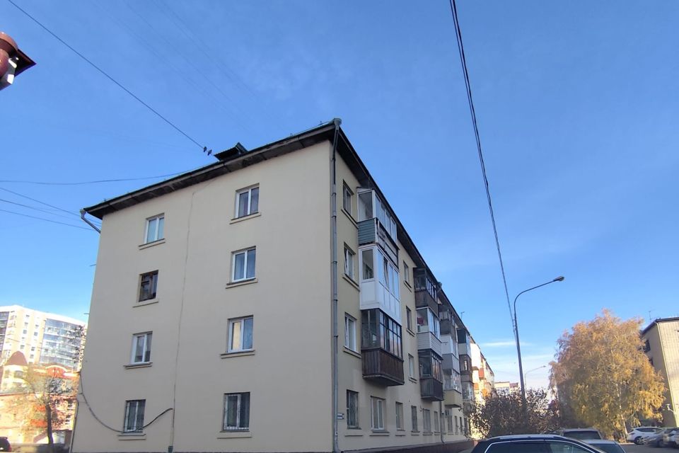 Продаётся 2-комнатная квартира, 43.2 м²