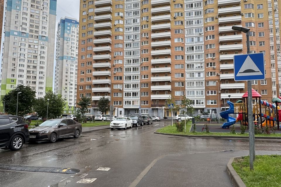 Продаётся 2-комнатная квартира, 70 м²