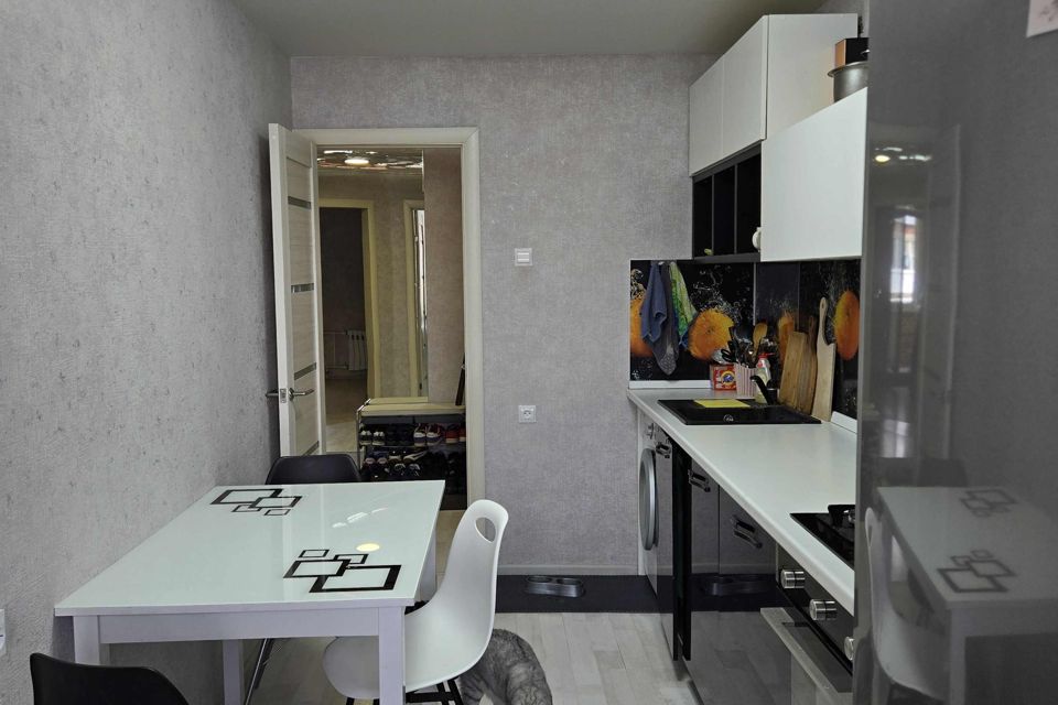 Продаётся 3-комнатная квартира, 66.6 м²