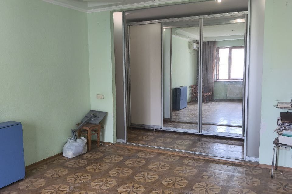 Продаётся 3-комнатная квартира, 72 м²