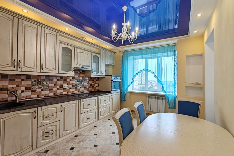 Продаётся 1-комнатная квартира, 46 м²
