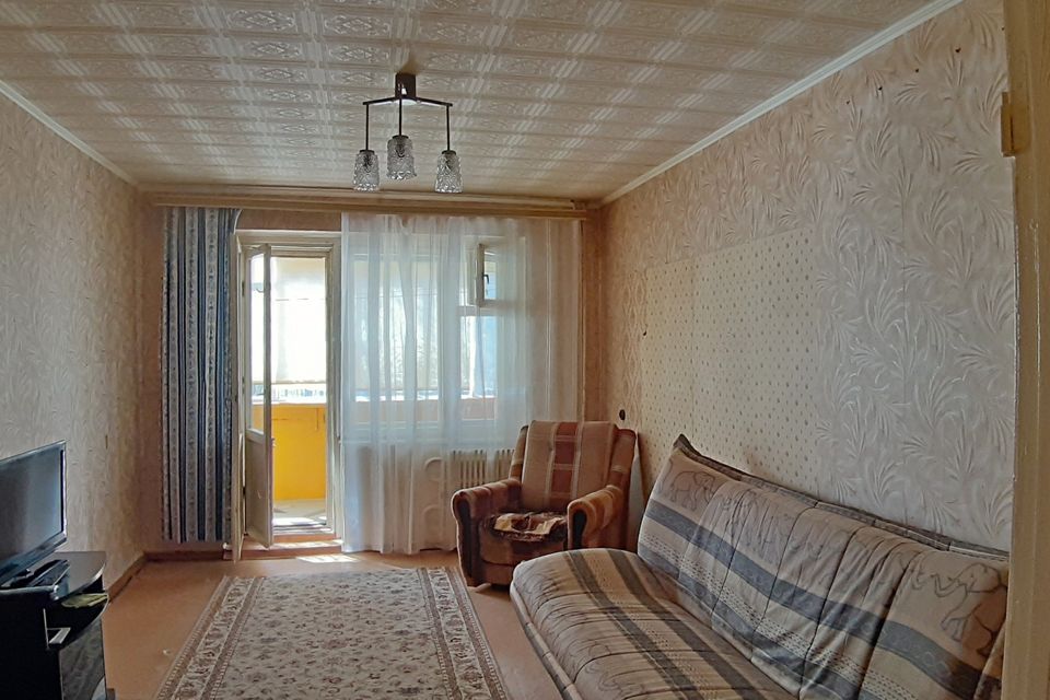 Продаётся 1-комнатная квартира, 35.7 м²