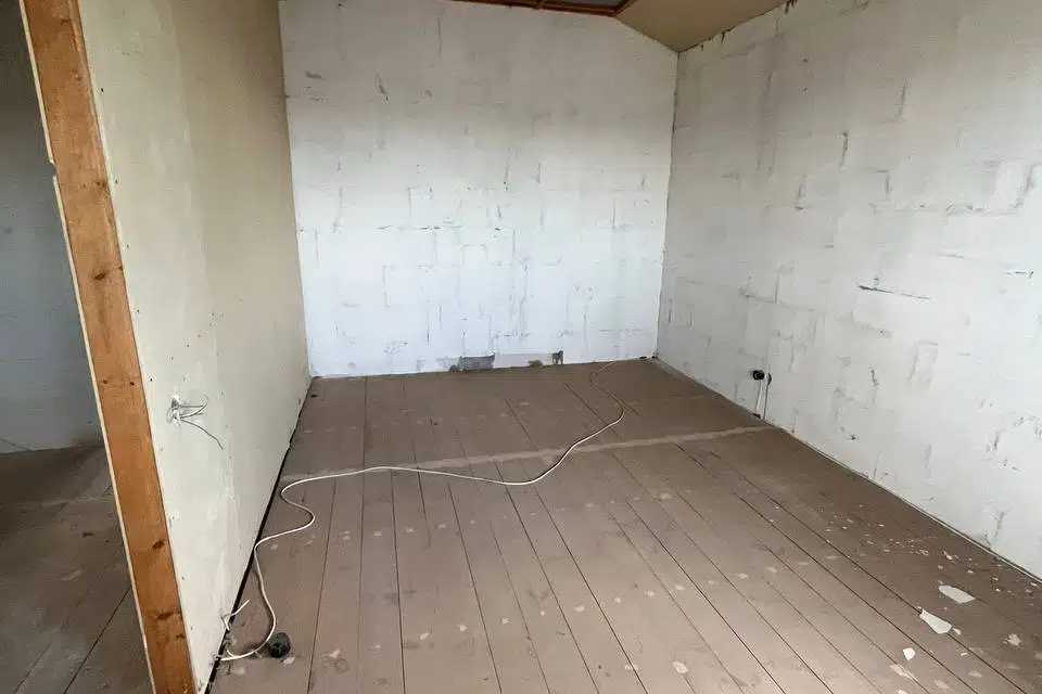 Продаётся 3-этажный дом, 220 м²