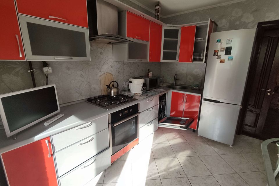 Сдаётся 2-комнатная квартира, 60 м²