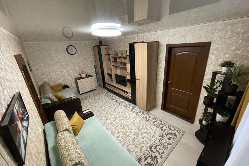 Продаётся 3-комнатная квартира, 61.1 м²