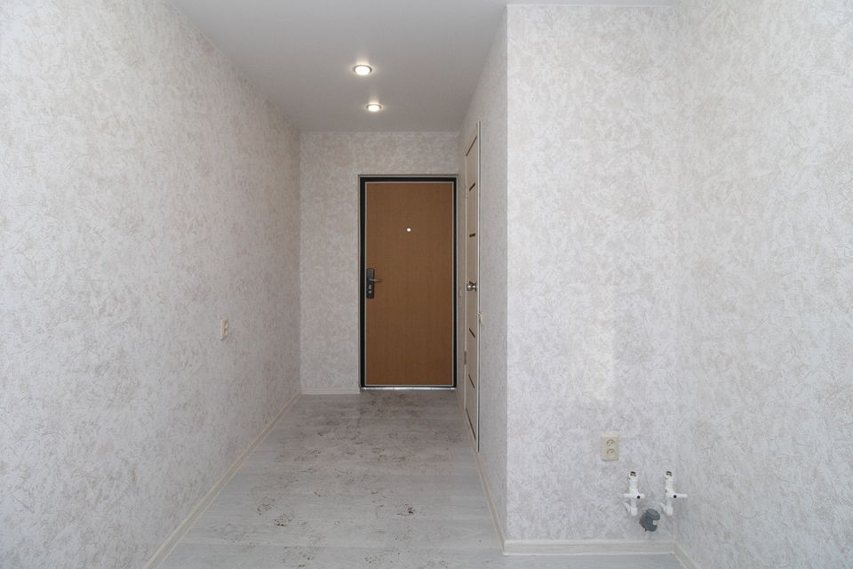 Продаётся комната в 1-комн. квартире, 8.2 м²