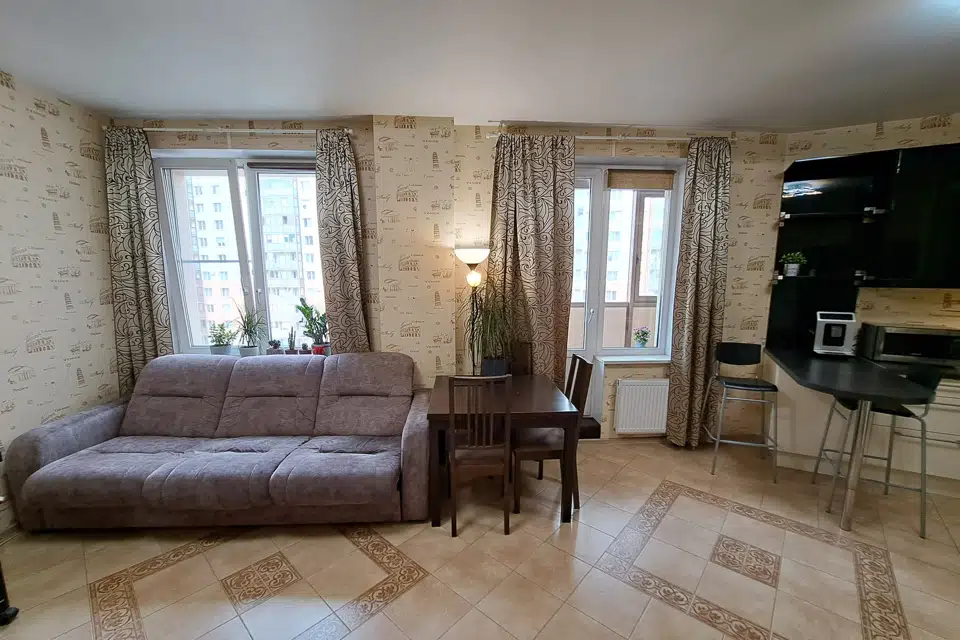 Продаётся 2-комнатная квартира, 63.3 м²