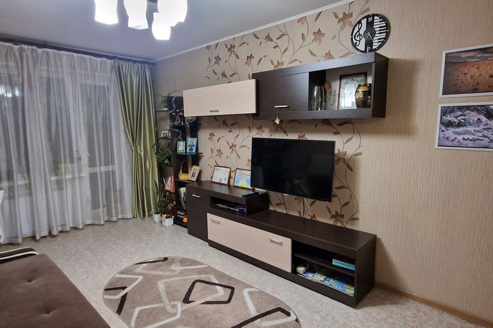 Продаётся 3-комнатная квартира, 61.2 м²