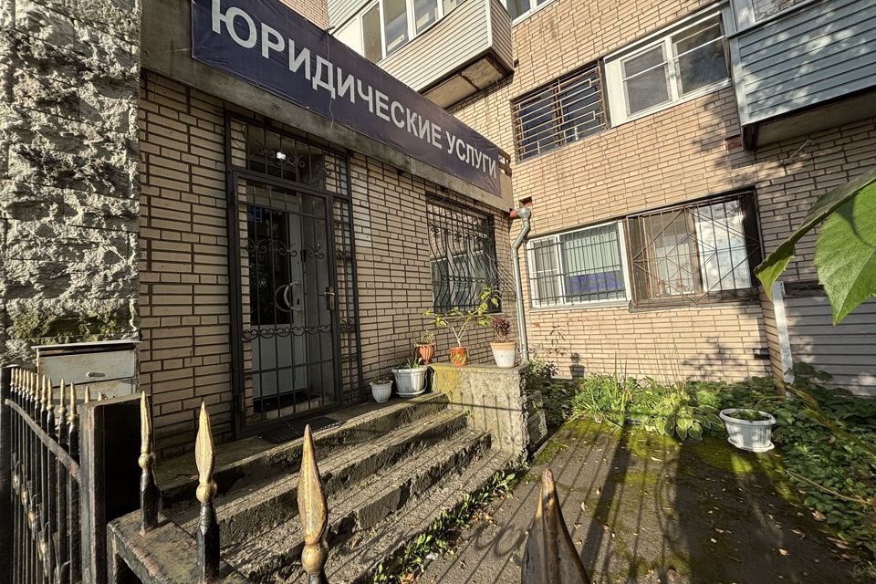Продаётся 3-комнатная квартира, 83 м²