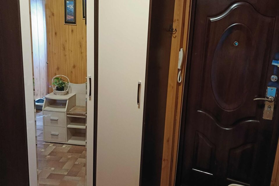 Продаётся 3-комнатная квартира, 60 м²