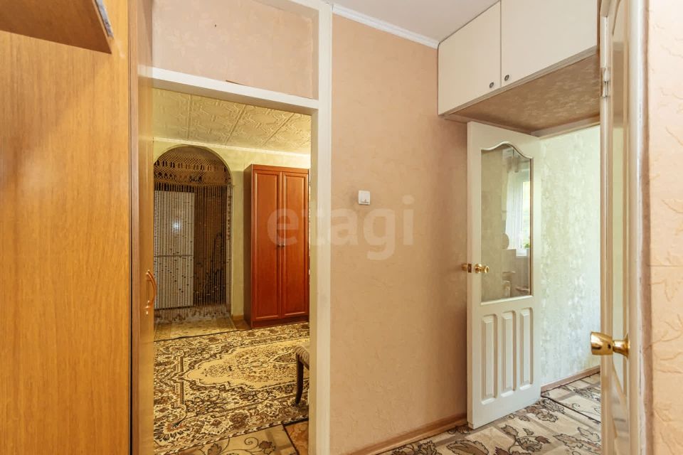 Продаётся 3-комнатная квартира, 58.4 м²