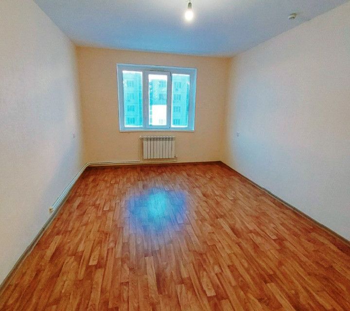 Продаётся 1-комнатная квартира, 42 м²