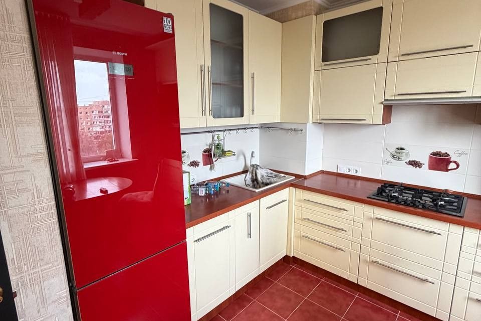 Продаётся 4-комнатная квартира, 85 м²