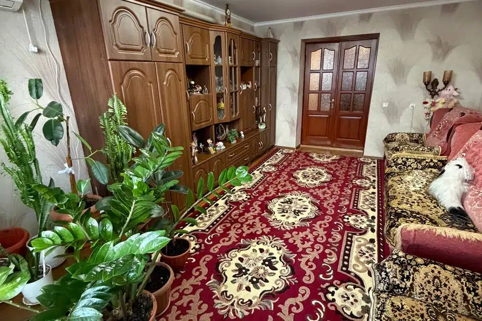 Продаётся 3-комнатная квартира, 65.2 м²