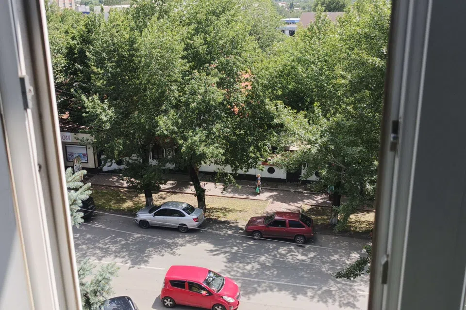 Продаётся 3-комнатная квартира, 54 м²