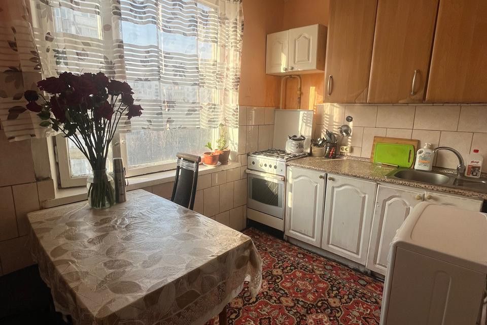 Продаётся 3-комнатная квартира, 64.2 м²