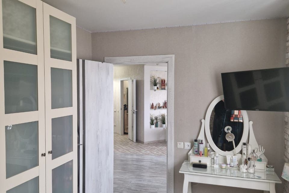 Продаётся 3-комнатная квартира, 63.8 м²