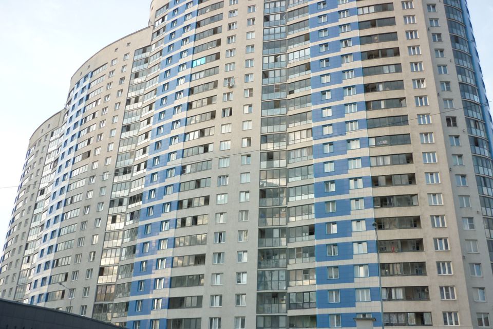 Продаётся 1-комнатная квартира, 38 м²