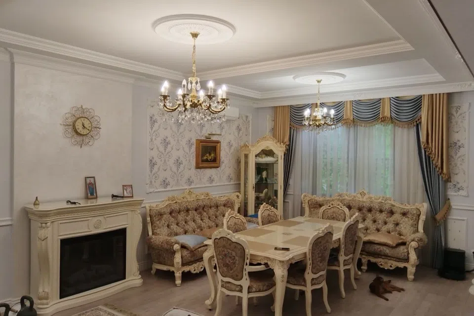 Продаётся 2-этажный дом, 232 м²