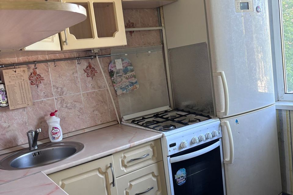 Продаётся 1-комнатная квартира, 30.8 м²